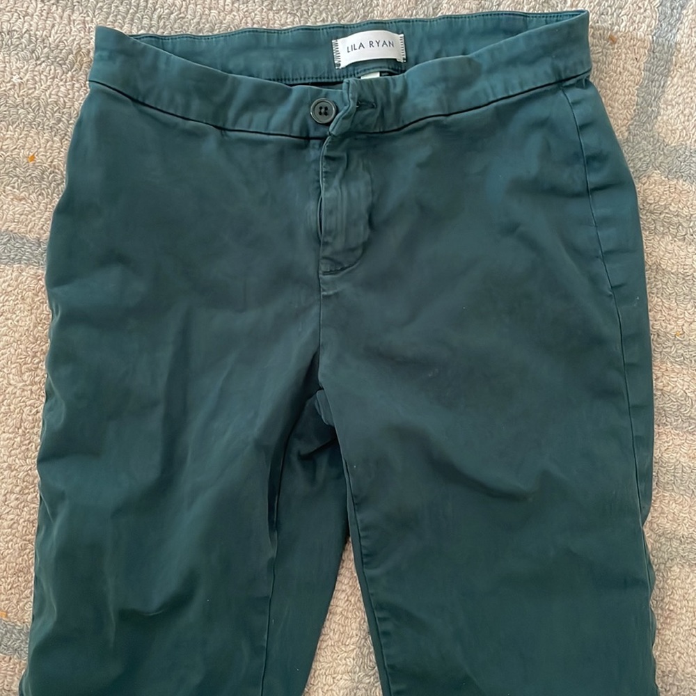 Cotton/rayon Green pants. Like new size 2 - Picture 3 of 3